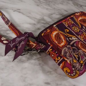!SALE! Vera Bradley Wristlet Safari Sunset